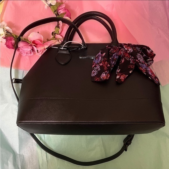 Steve Madden Handbags - Steve Madden Steve Madden